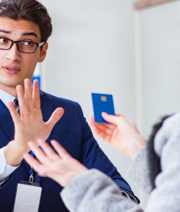 Discriminación en Establecimientos Públicos 5